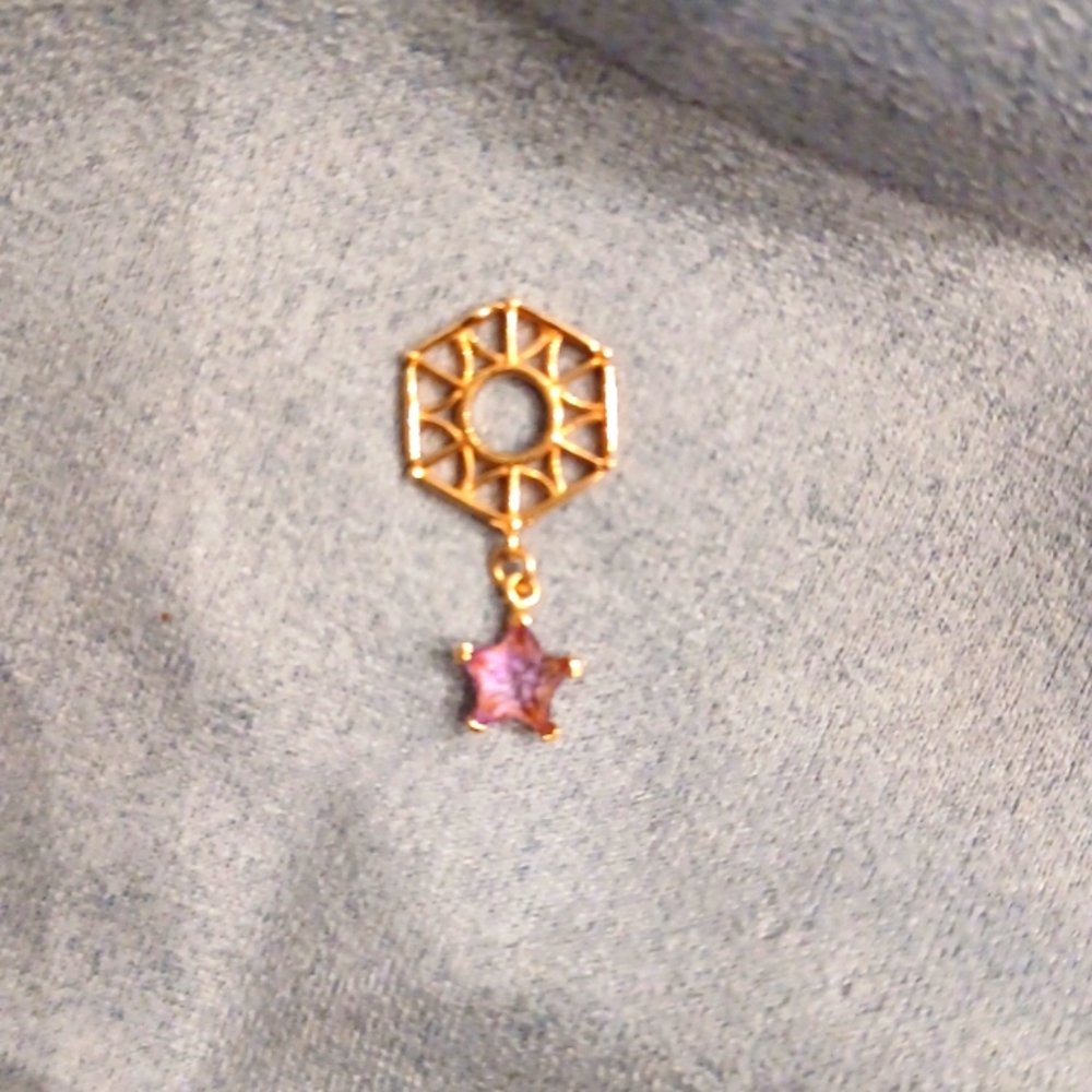 14kt Amethyst Star Story Charm